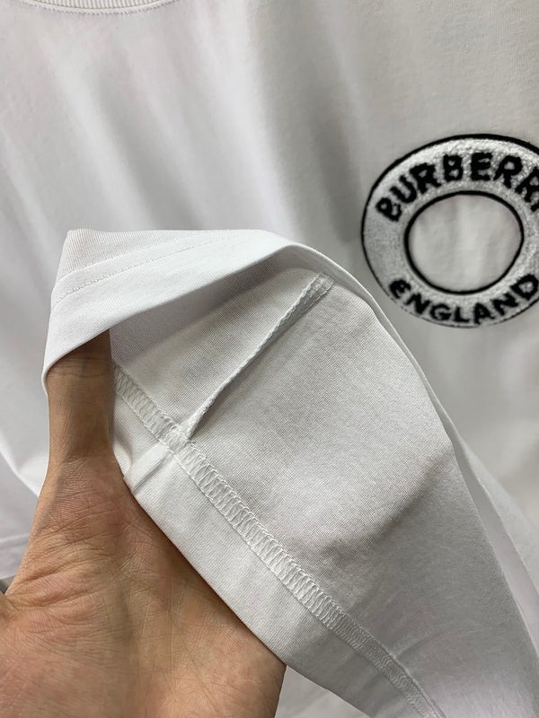 Burberry t-shirt styled look premium fashion