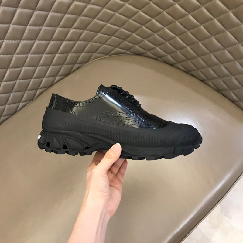 Burberry shoes Style 046 - top view showing design