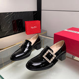 Texture and finish detail of Roger Vivier luxury piece style No.053