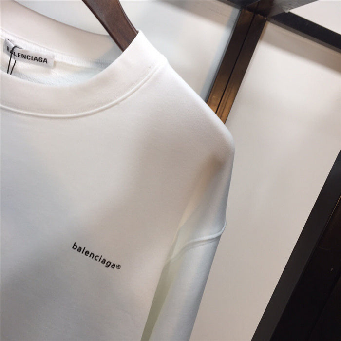 Three-quarter angle view of Balenciaga luxury piece style No.474