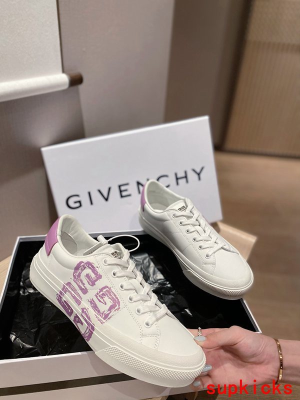 Givenchy shoes Style 002 - sole and craftsmanship detail