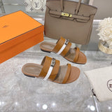 Hermes shoes Style 371 - close-up of bold signature style (alternate angle)