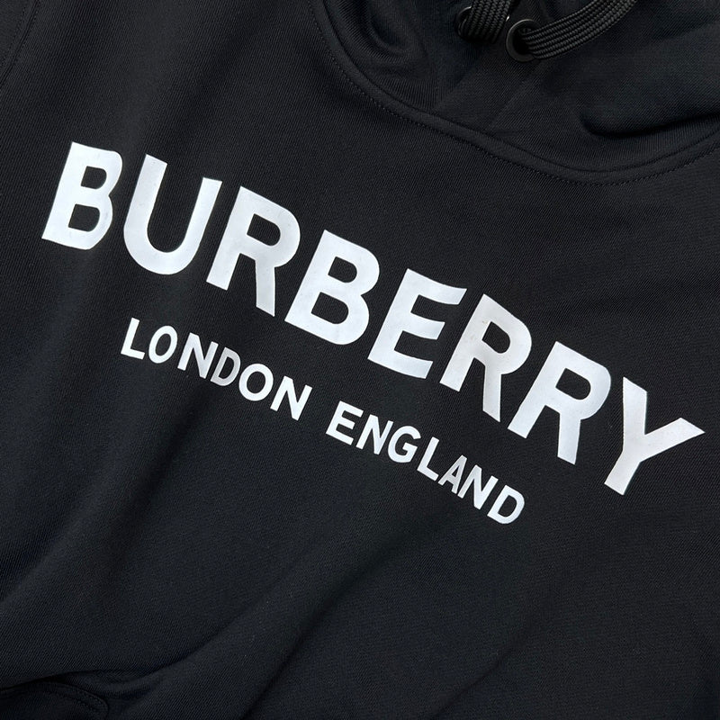 Full silhouette view of Burberry luxury piece style No.367