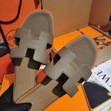 Hermes sandals Style 095 - sole and craftsmanship detail