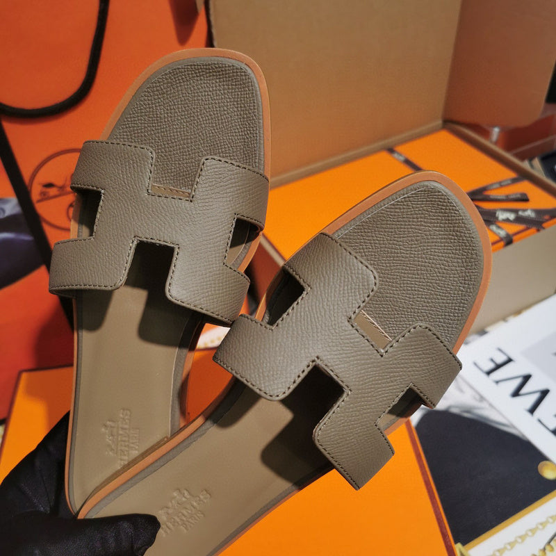Hermès Tan Block Heel Sandals - Detail Shot of Craftsmanship