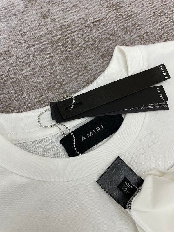 Styling view of Amiri luxury piece style No.045