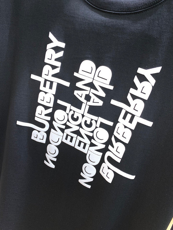 Three-quarter angle view of Burberry luxury piece style No.343
