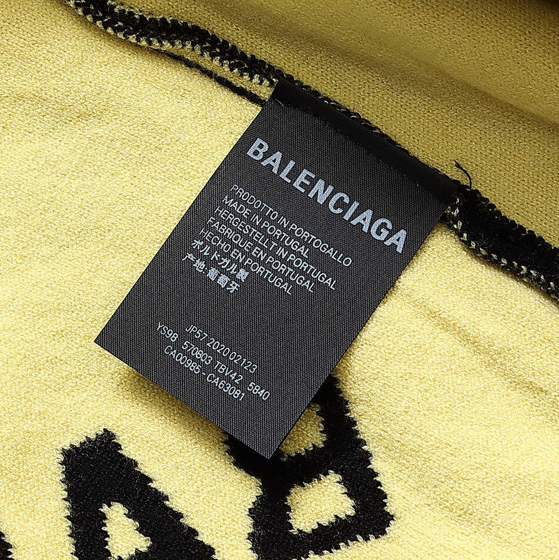 Side profile view of Balenciaga luxury piece style No.060