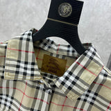Full silhouette view of Burberry luxury piece style No.541