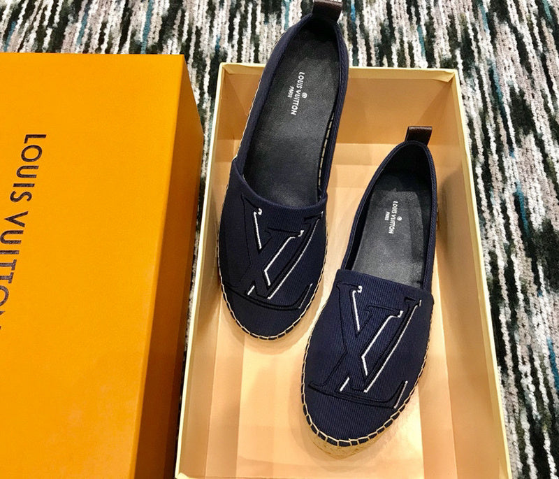 Louis Vuitton shoes front view designer style