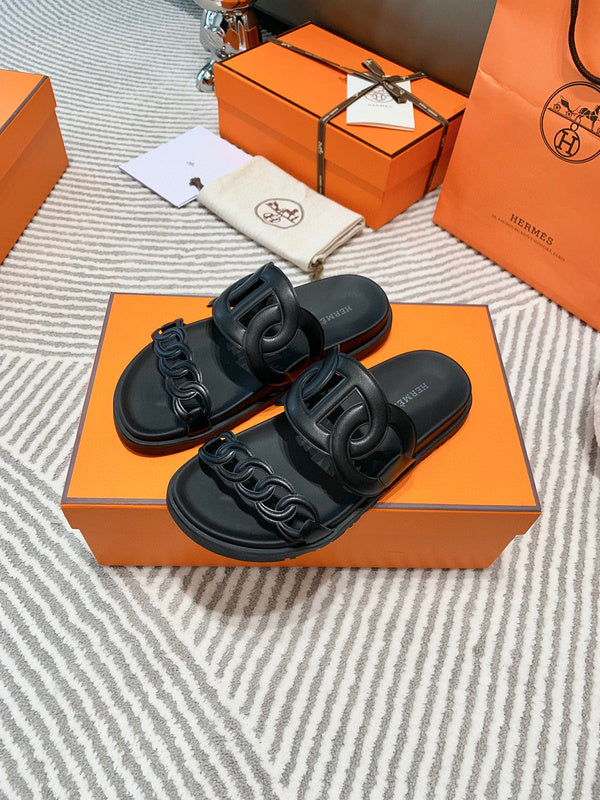 Hermes sandals Style 214 - close-up of premium leather craftsmanship
