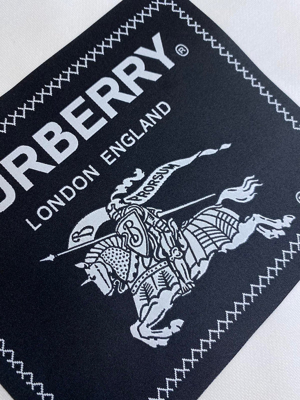 Texture and finish detail of Burberry luxury piece style No.375