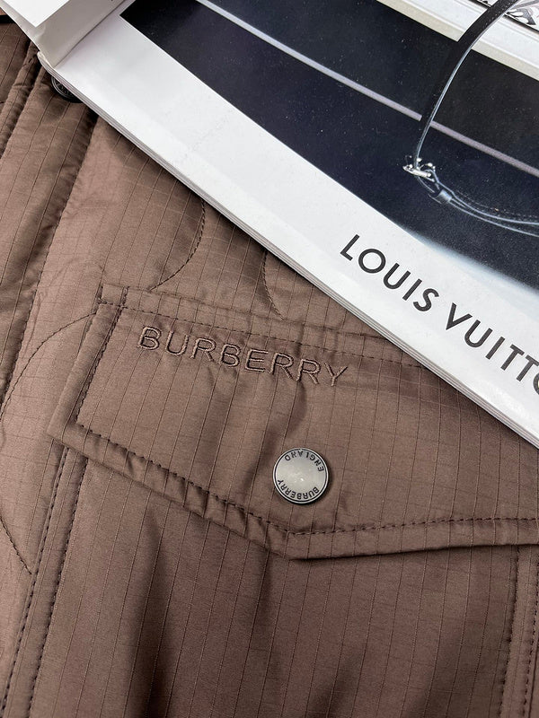 Texture and finish detail of Burberry luxury piece style No.470