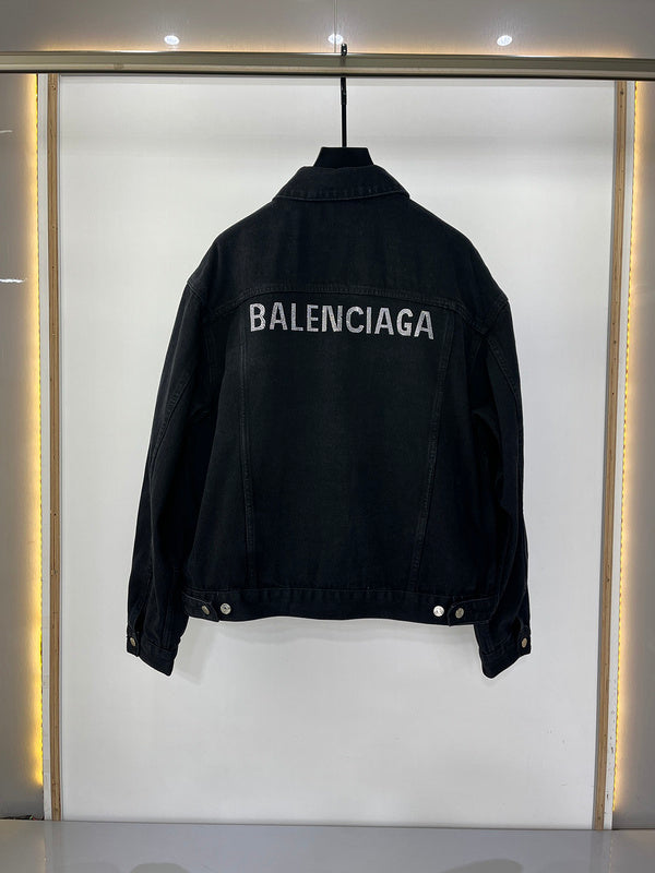Front view of Balenciaga luxury piece style No.213