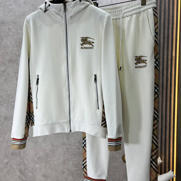 Front view of Burberry luxury piece style No.549