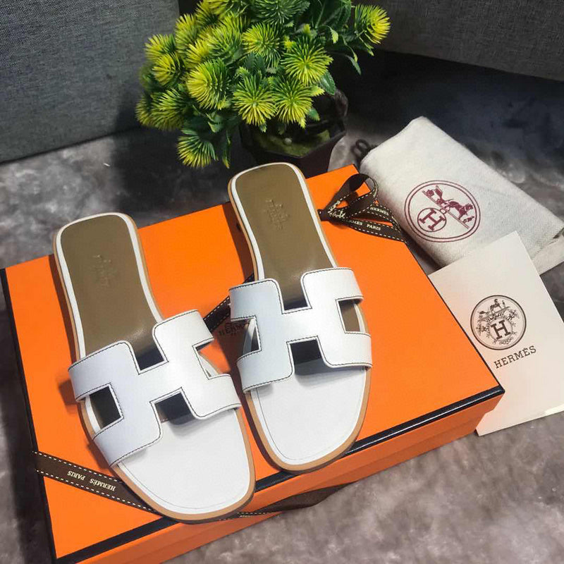 Hermes sandals Style 075 - packaging and accessories