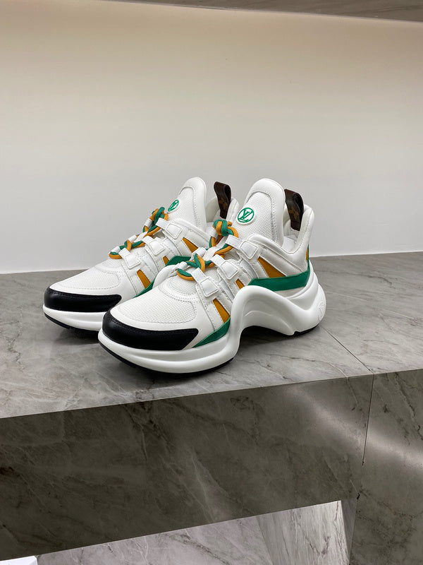Louis Vuitton shoes Style 419 - logo and branding close-up