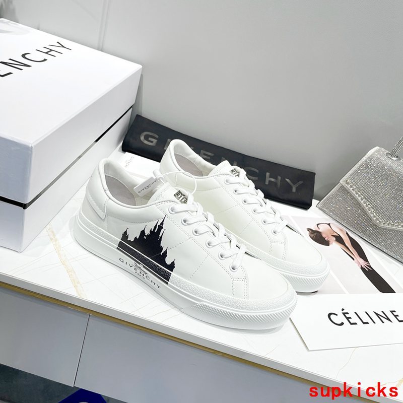Givenchy shoes Style 046 - packaging and accessories