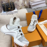Louis Vuitton shoes Style 322 - interior and comfort detail