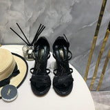 Front view of Saint Laurent luxury piece style No.059