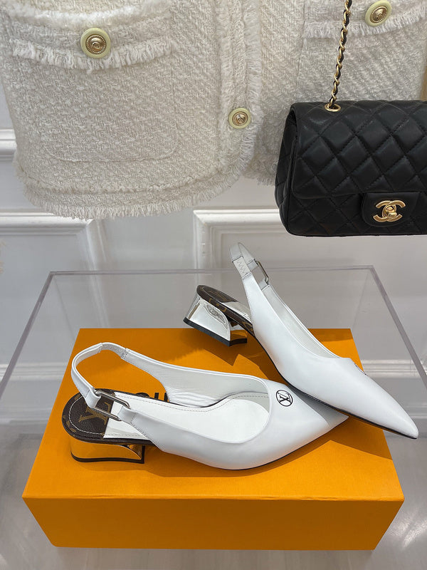 Louis Vuitton shoes Style 427 - back heel detail (alternate angle)