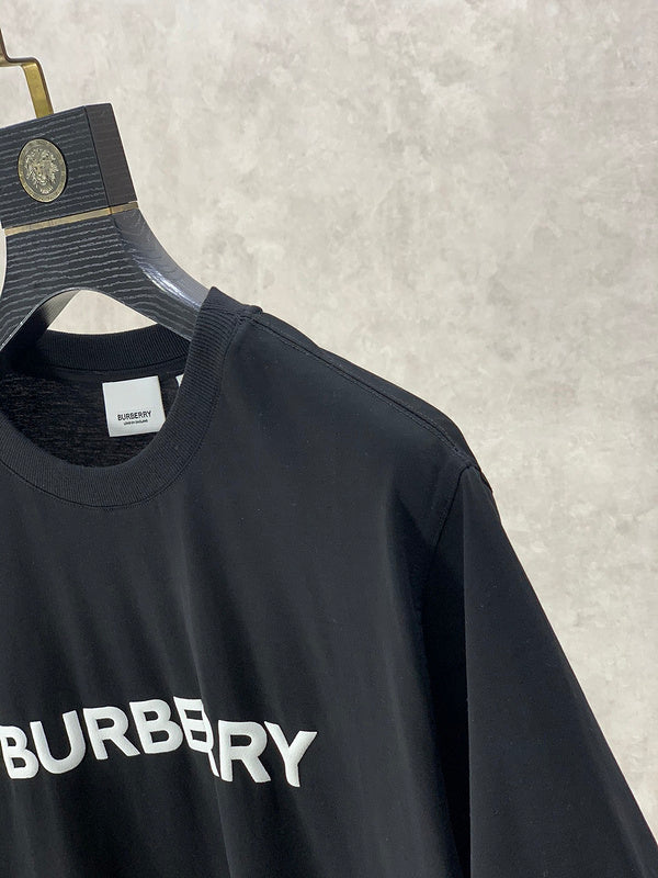 Burberry designer t-shirt full view