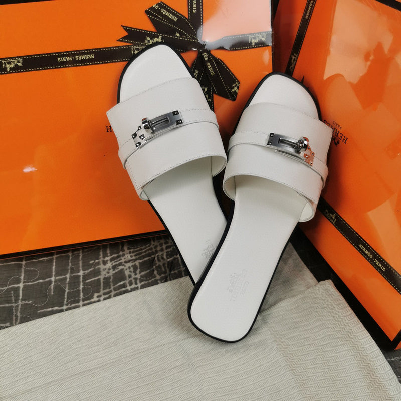 Hermes sandals Style 157 - back heel detail