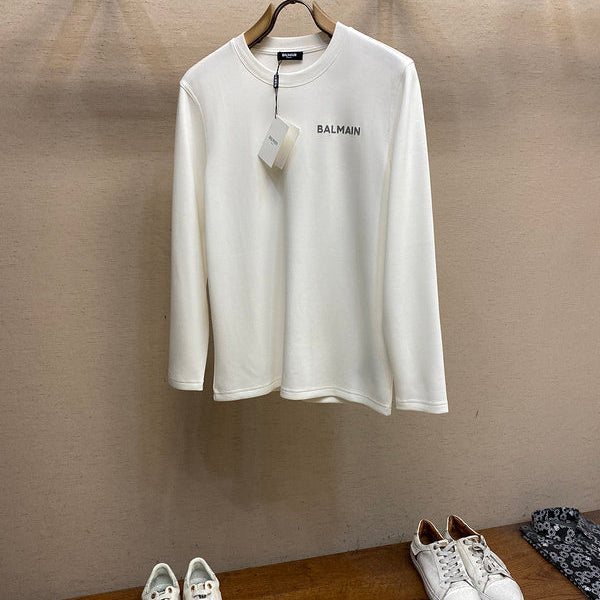 Front view of Balmain luxury piece style No.041