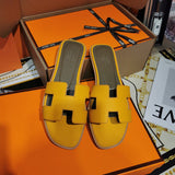Hermès Black Espadrille Wedge Sandals - Detail Shot of Craftsmanship