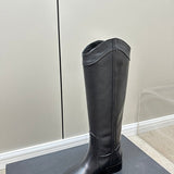 Full silhouette view of Saint Laurent luxury piece style No.051