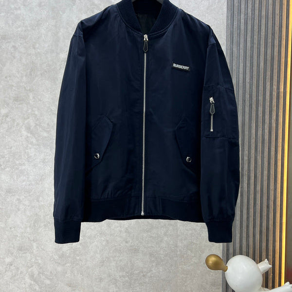 Front view of Burberry luxury piece style No.551
