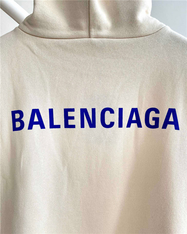Texture and finish detail of Balenciaga luxury piece style No.469