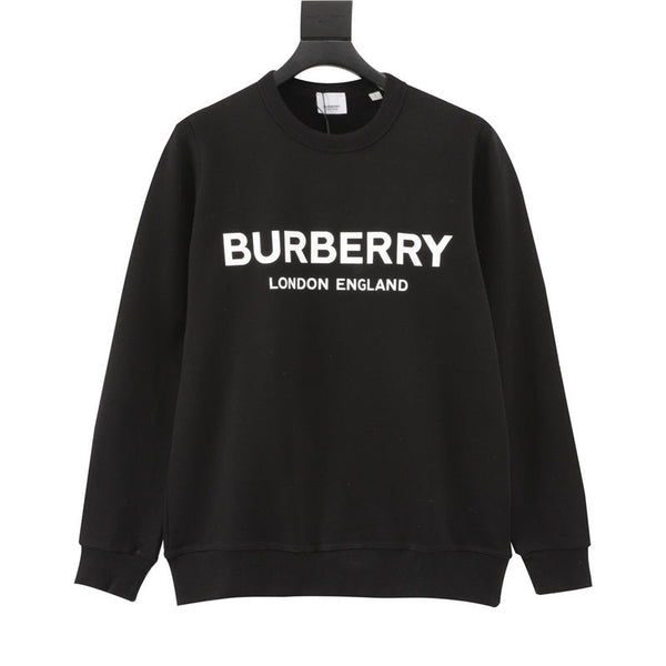 Side profile view of Burberry luxury piece style No.567