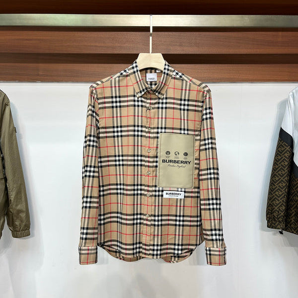 Side profile view of Burberry luxury piece style No.052