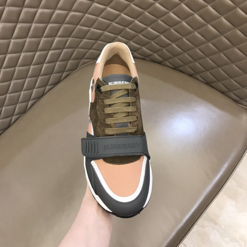 Burberry shoes Style 317 - sole and craftsmanship detail