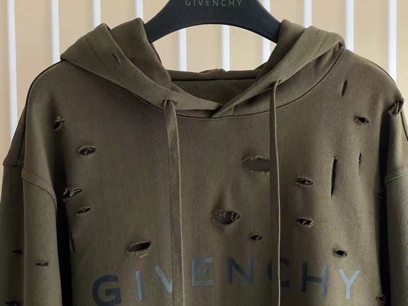 Three-quarter angle view of Givenchy luxury piece style No.128