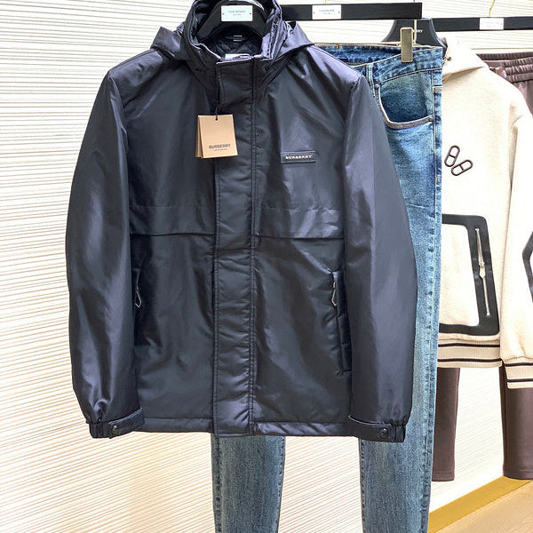 Side profile view of Burberry luxury piece style No.476