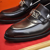 Hermès Chocolate Brown Bow-Detail Flats - Close-Up Texture View