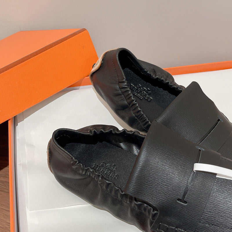Hermes shoes Style 265 - logo and branding close-up