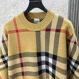 Full silhouette view of Burberry luxury piece style No.330