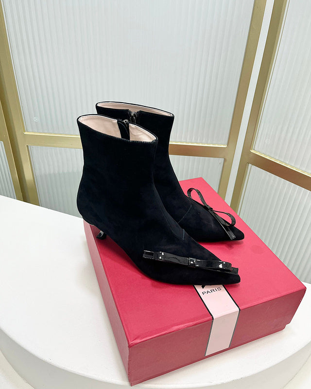 Roger Vivier shoes front view designer style