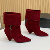 Three-quarter angle view of Saint Laurent luxury piece style No.040