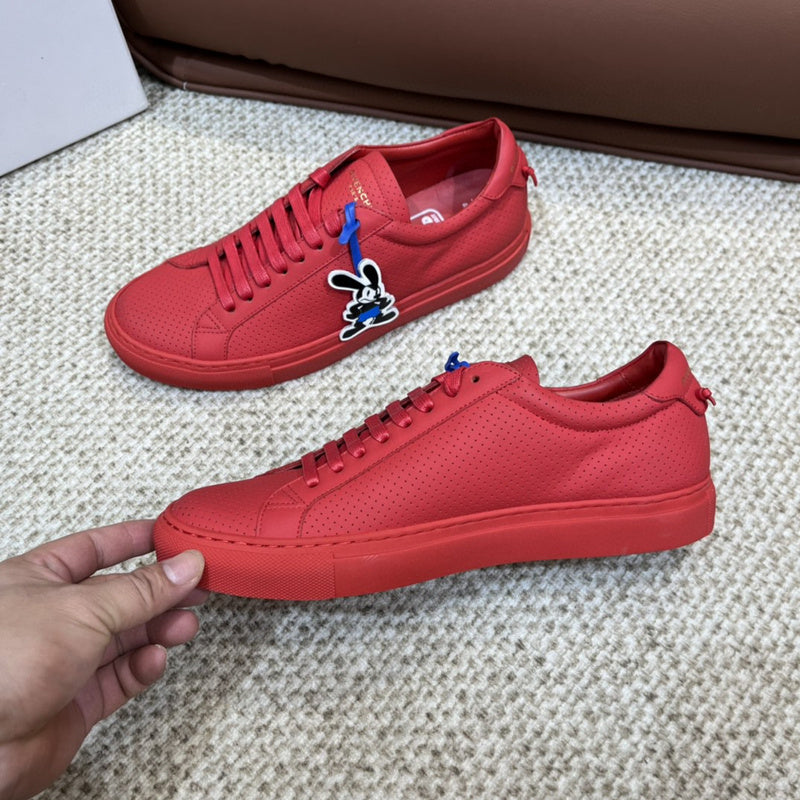 Givenchy shoes Style 082 - sole and craftsmanship detail
