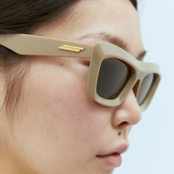 Bottega Veneta Sunglasses? Bottega Veneta Women Classic Cat Eye Sunglasses Luxury Designer UV Sunglasses