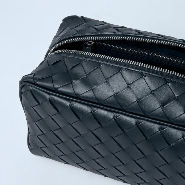 Bottega Veneta Bags? Bottega Veneta Men Intrecciato Travel Pouch Premium Designer Shoulder Bag