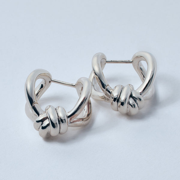 Bottega Veneta Jewellery? Bottega Veneta Women Knot Earrings Elegant Everyday Fine Jewellery