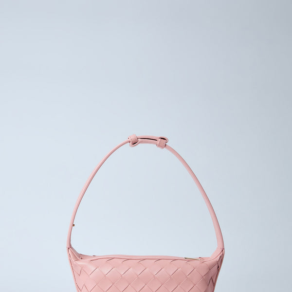 Bottega Veneta premium shoulder bags detail and craftsmanship close-up