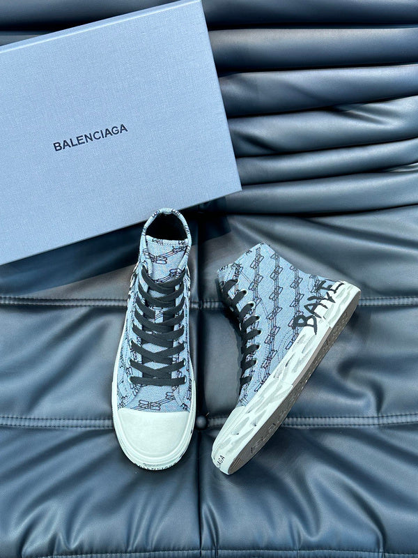 Balenciaga shoes Style 079 - close-up of premium leather craftsmanship
