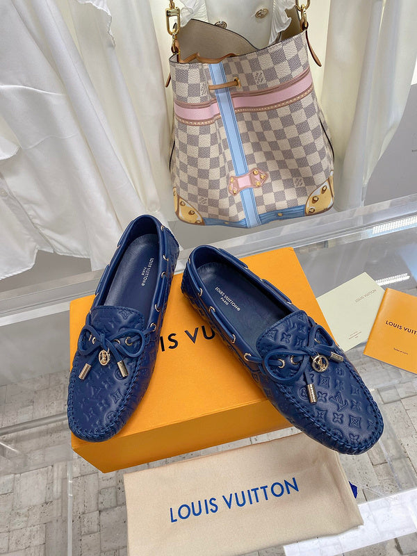 Louis Vuitton shoes Style 335 - close-up of timeless elegant design