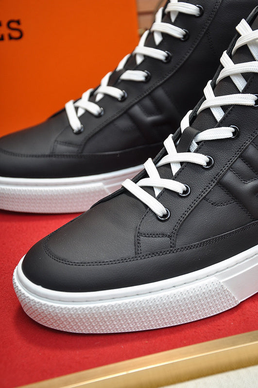 Hermès Black Slip-On Sneakers - Toe Detail View